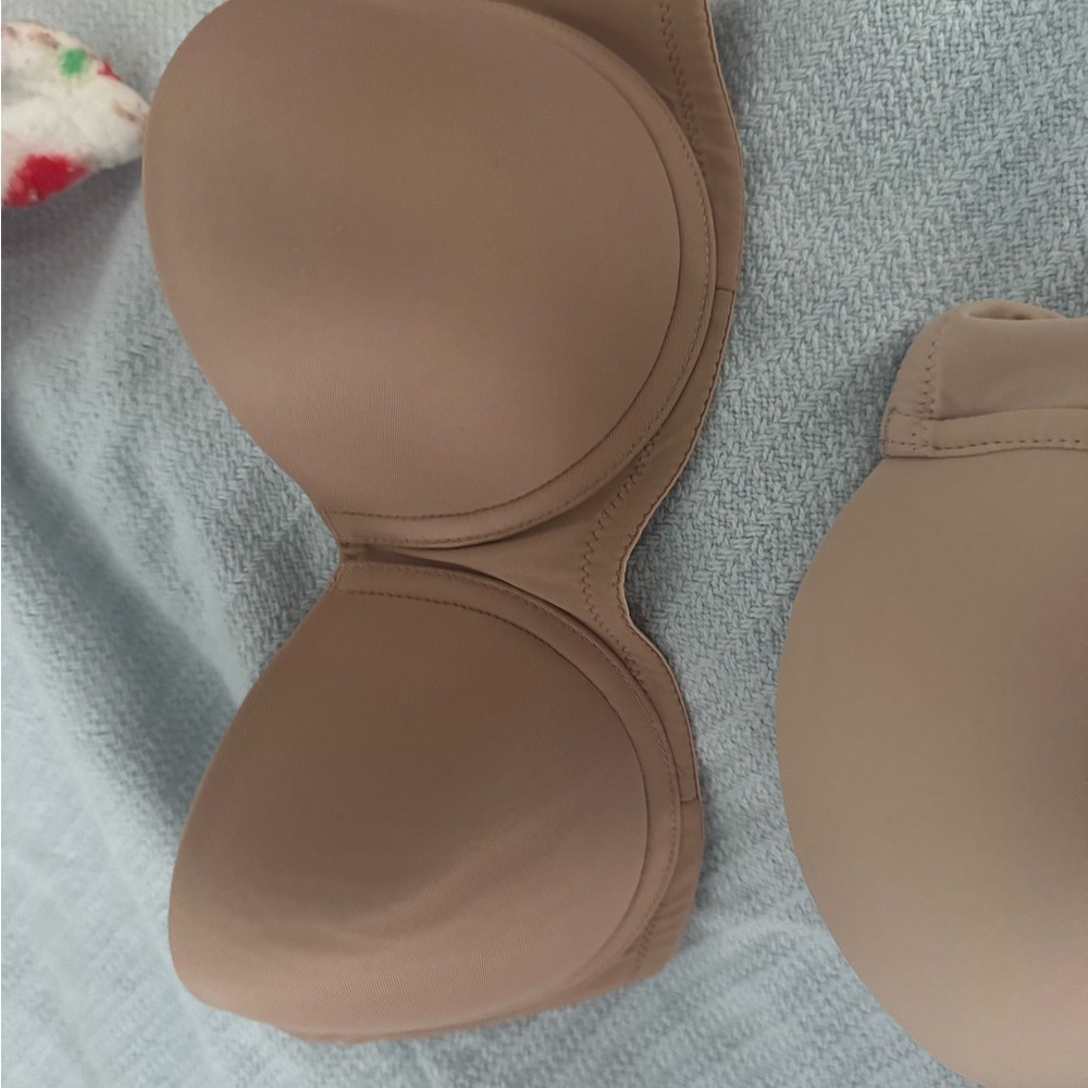 Calvin Klein Tan /nude Underwire Bra (strapless push-up 32B) like new
